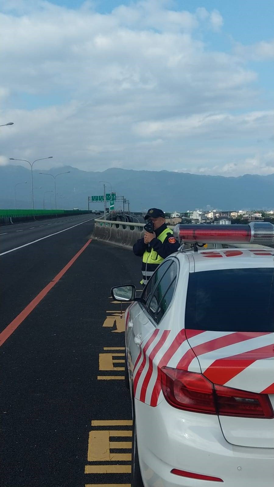 國道警察測速示意圖